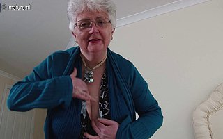 Beamy breasted British granny playing with herself